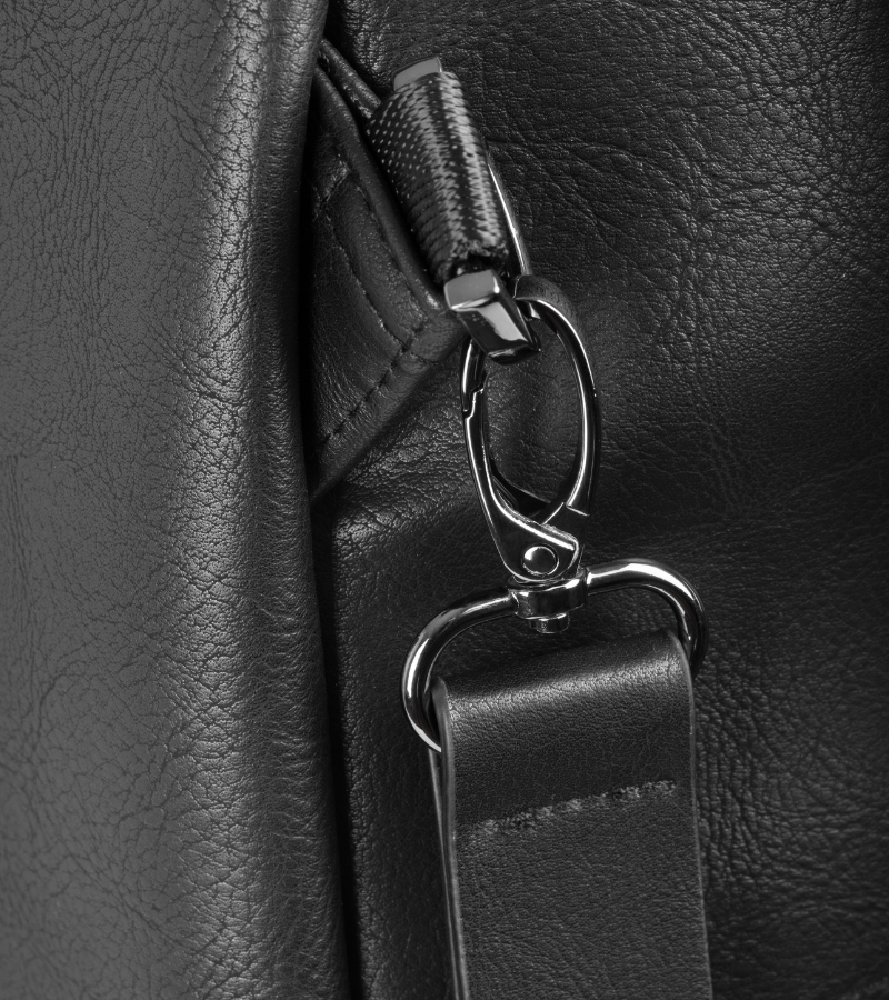 DUNE/ REEF DIAPER BAG BLACK DETAIL CLOSE UP