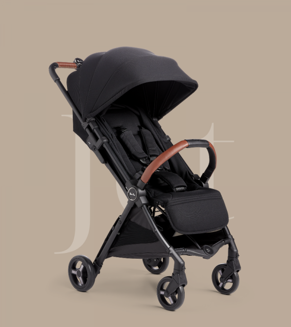 Prams at outlet jet