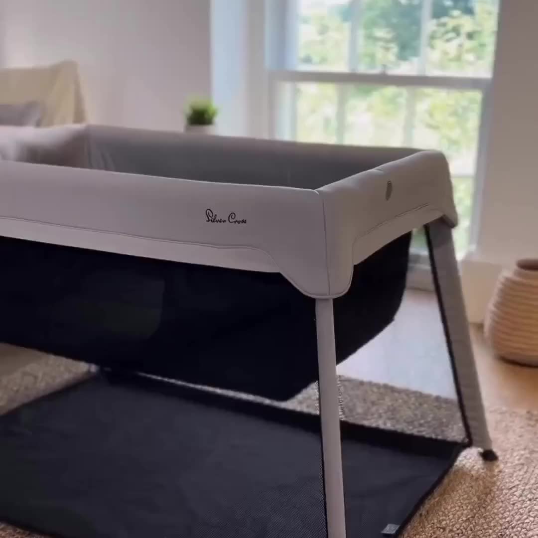 マイクラライト Micralite スリープ＆ゴー トラベルコット Silver Cross Sleep & Go - Award Winning Travel Crib & Playard