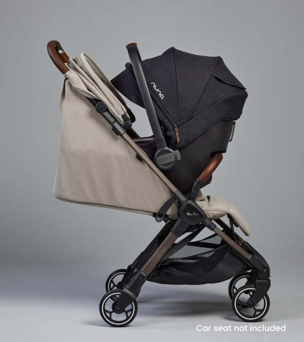 Clic Compact Stroller Latte Car Seat